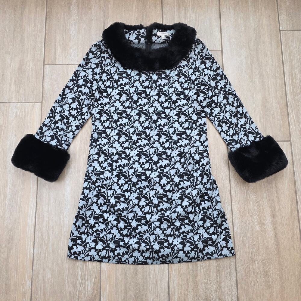Tyler Boe Faux Fur Dress Womens M Black Blue Floral Stretch Knit Shift Pockets